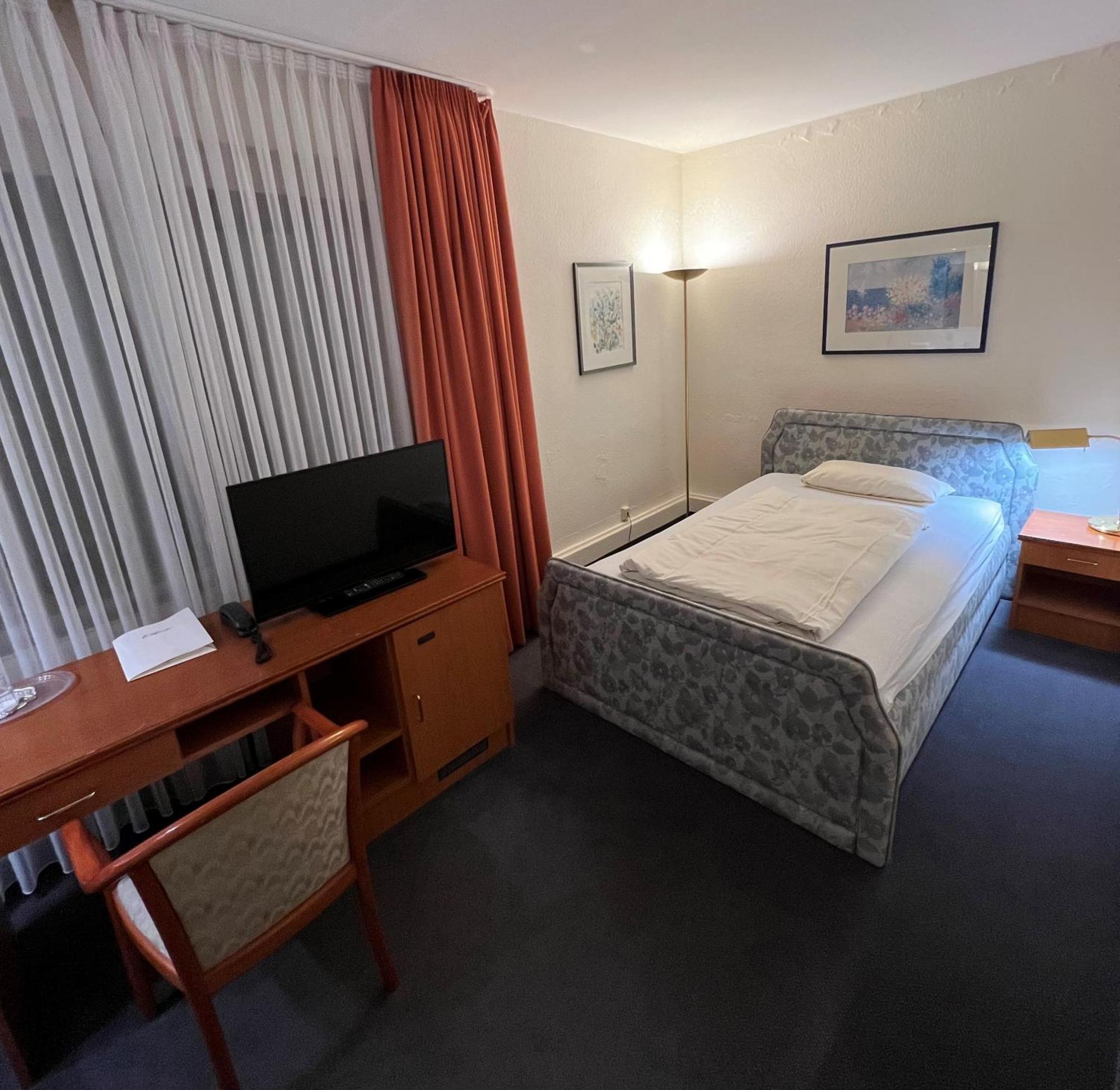 Hotel Exquisit Минден Номер фото